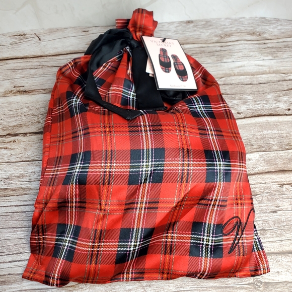 Victoria's Secret Red and Black Tartan Slippers - Picture 3 of 8